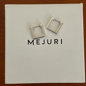 Mejuri Block Hoops